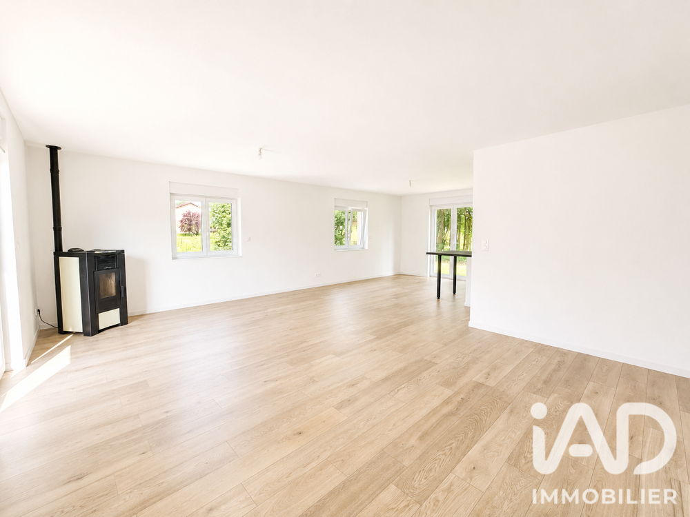 Vente Maison Vente Maison de campagne 5 pièces Charmont