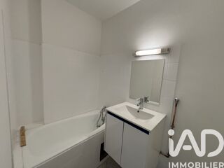  Appartement à louer 3 pièces 55 m²