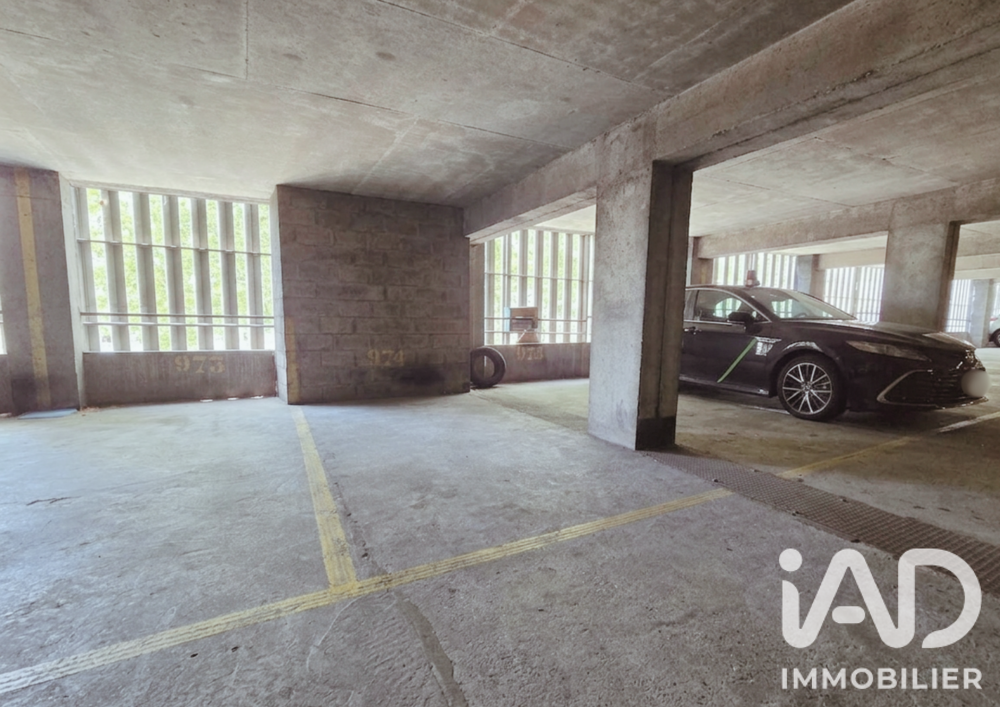 Vente Parking/Garage Vente Parking 12 m&sup2; Asnières-sur-seine