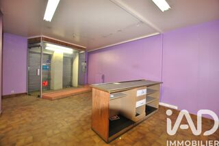  Immeuble à vendre 240 m²