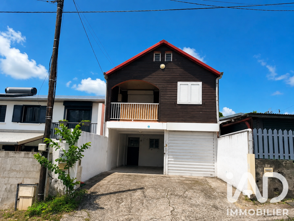 Maison 5 pièces 120 m² · à Saint-Pierre · 120 m² · 300 000 €