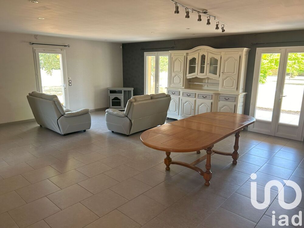 Vente Maison Vente Maison de ville 5 pièces Ménesplet
