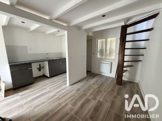  Appartement à louer 2 pièces 33 m²