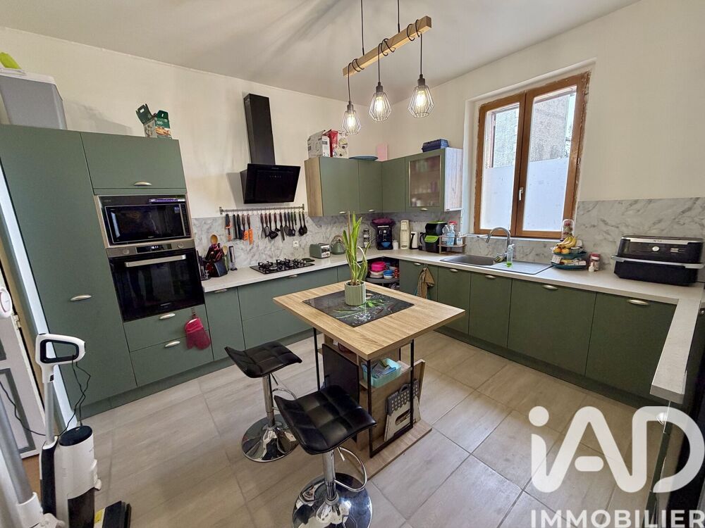 Vente Maison de village 7 pièces