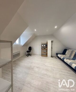  Appartement à louer 5 pièces 104 m² Monchy-humières