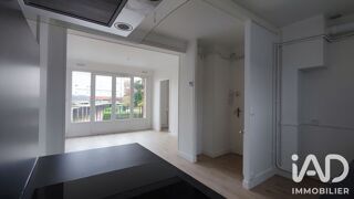  Appartement à louer 3 pièces 48 m²