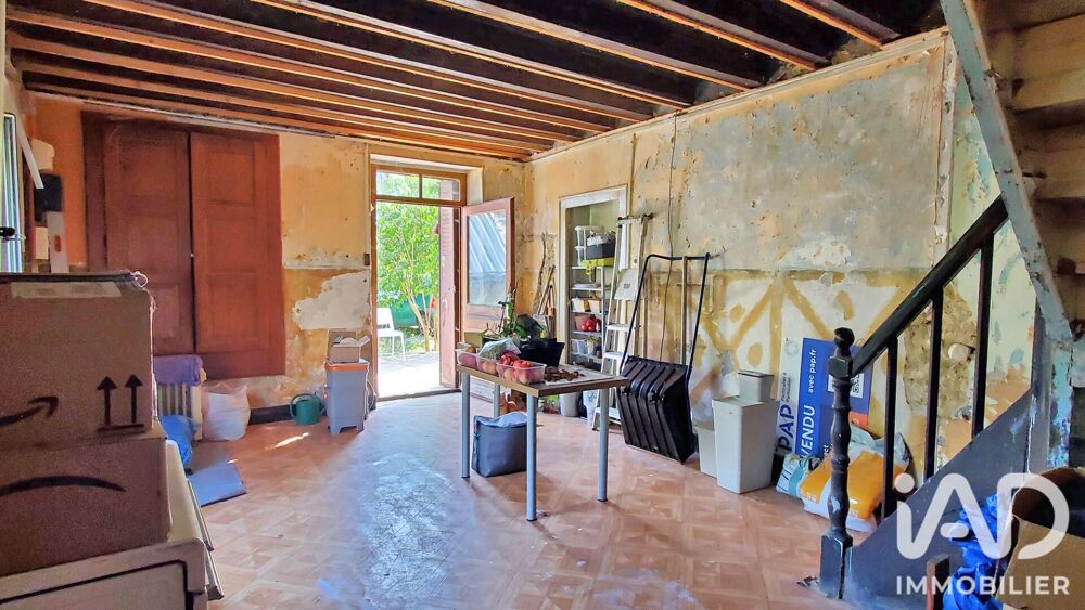 Maison 4 pièces 69 m² · à Rencurel · 69 m² · 85 000 €
