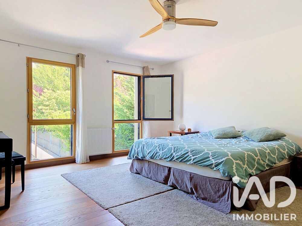 à vendre  Maison Divonne-les-Bains (01220)