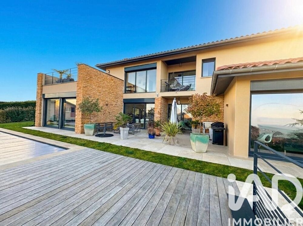 Vente Maison Vente Maison d'architecte 6 pièces Poleymieux-au-mont-d'or