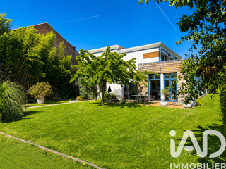  Maison à vendre 9 pièces 394 m²