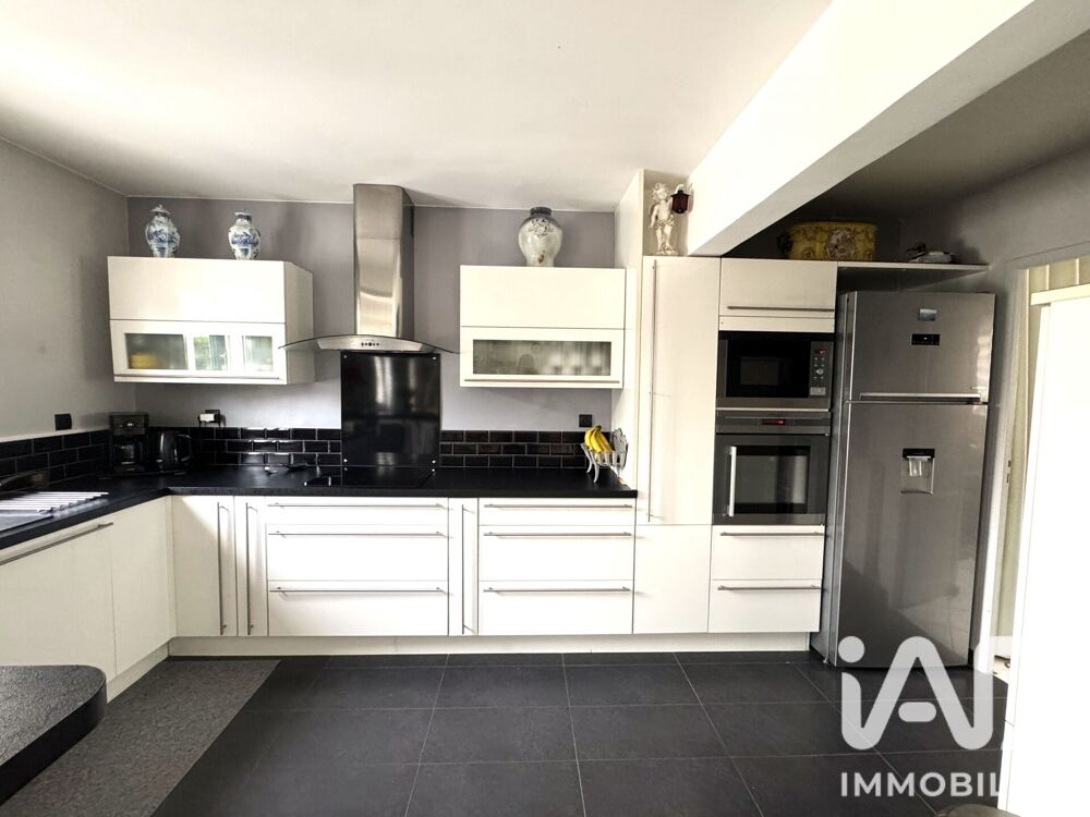 Vente Maison Vente Maison traditionnelle 7 pièces Montsoult