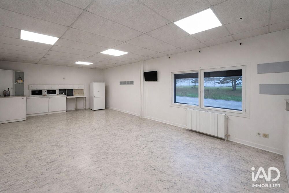   Vente Murs commerciaux 1 800 m&sup2; 