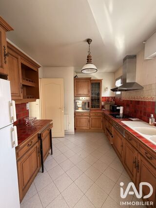  Appartement à louer 3 pièces 92 m²
