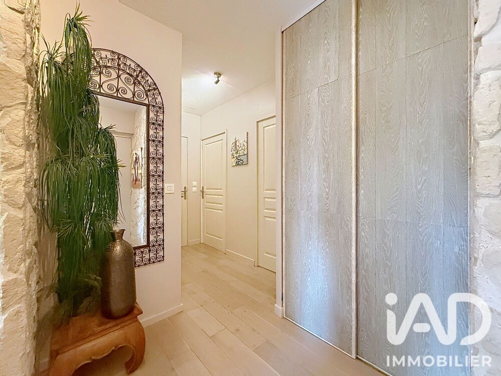 à vendre  Appartement Èze (06360)