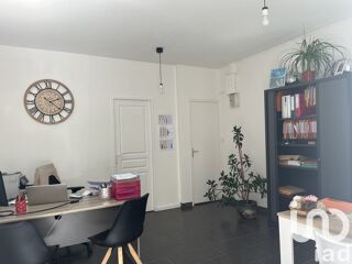  Immeuble à vendre 220 m²