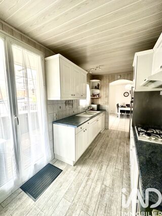  Maison � vendre 9 pi�ces 200 m�