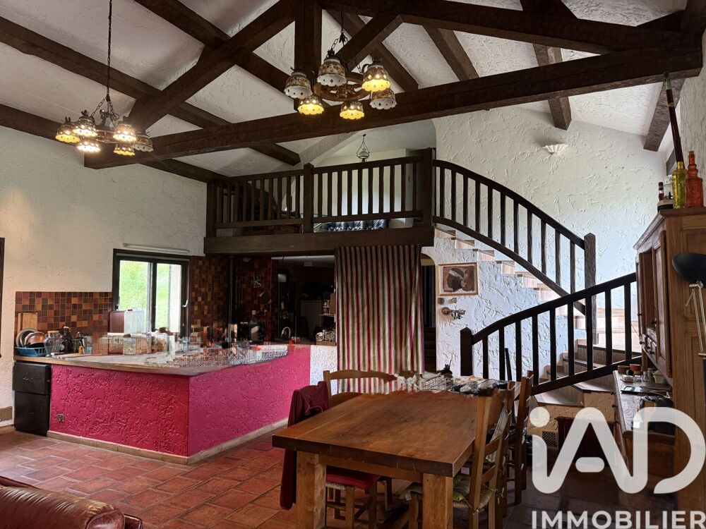 Vente Maison Vente Maison de campagne 9 pièces La brigue
