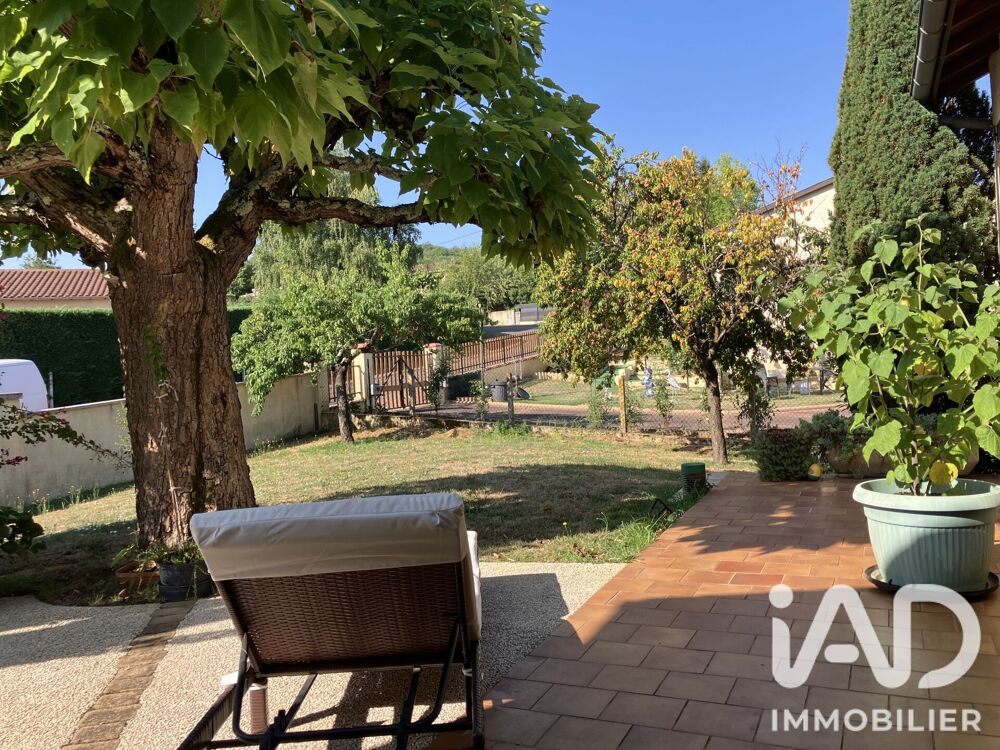 Vente Maison Vente Maison traditionnelle 7 pièces Couze-et-saint-front