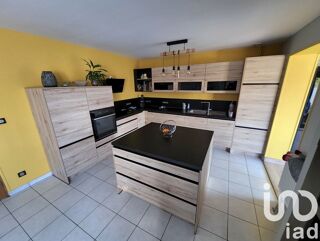  Maison à vendre 10 pièces 165 m²