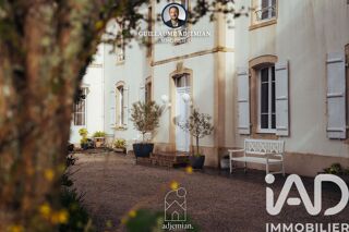  Maison à vendre 15 + pièces 415 m²