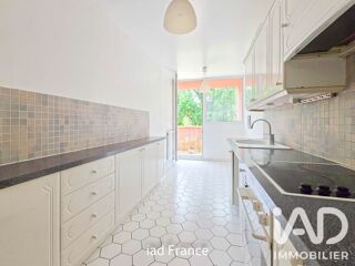  Appartement à louer 3 pièces 75 m²