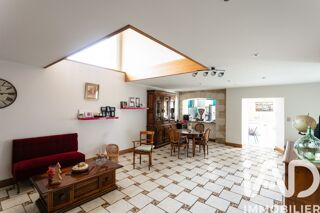  Maison à vendre 9 pièces 279 m²