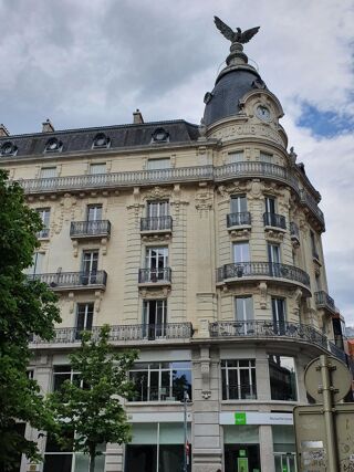  Appartement  vendre 6 pices 196 m