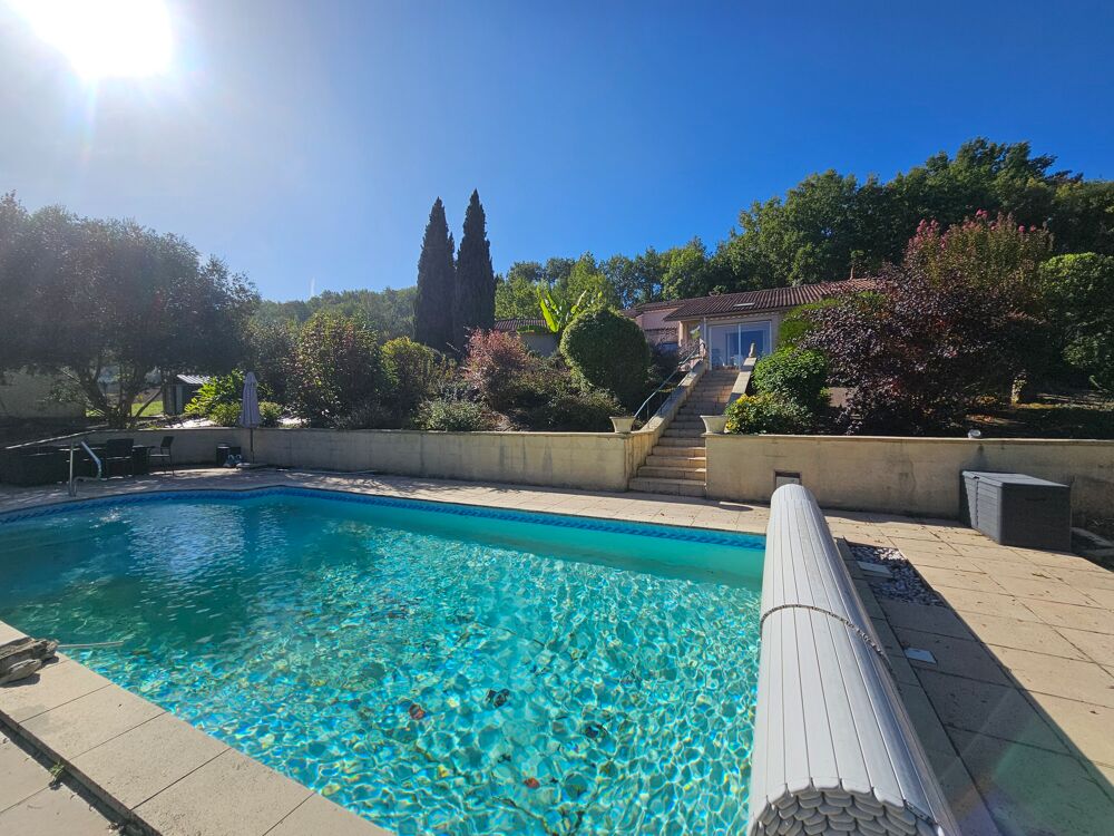 Maison 5 pièces 150 m² · à Roquefort · 150 m² · 371 000 €