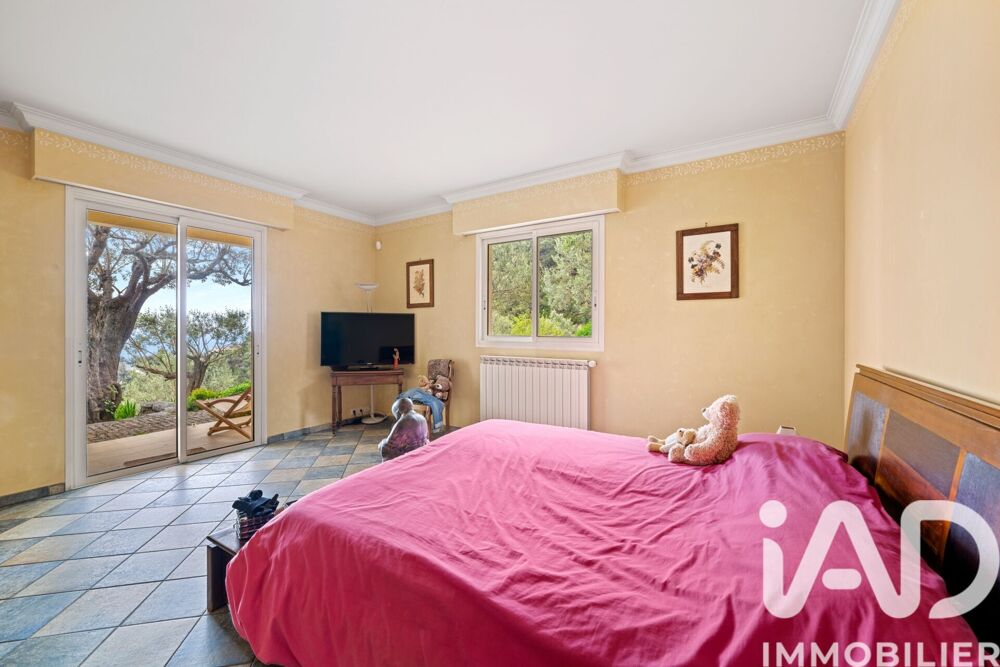 à vendre  Maison Roquebrune-Cap-Martin (06190)
