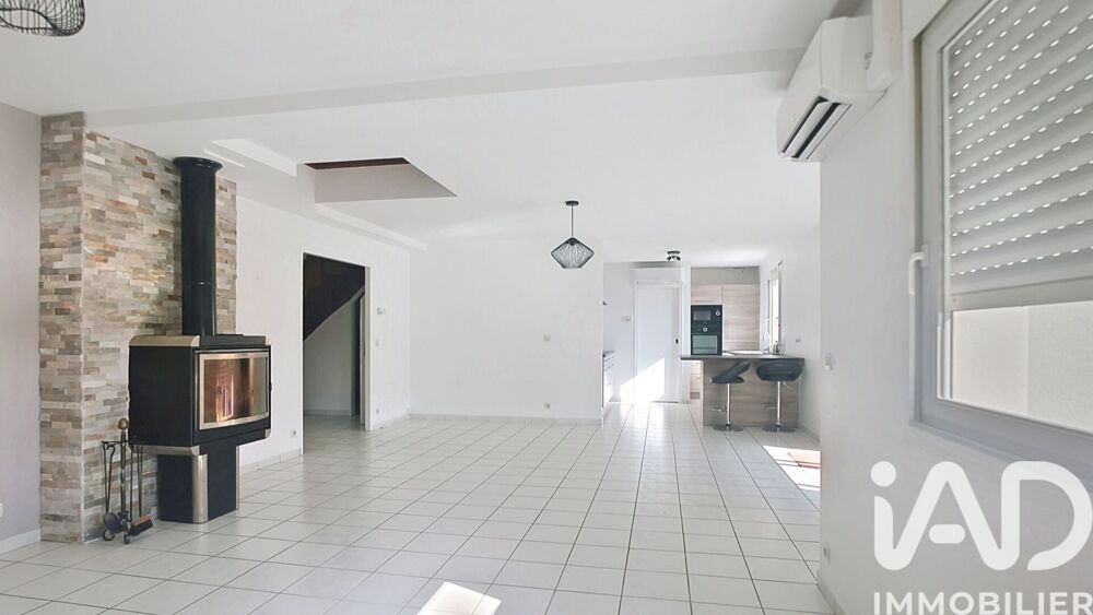 Vente Maison Vente Maison traditionnelle 6 pièces Nevoy