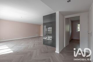  Appartement à louer 3 pièces 101 m²