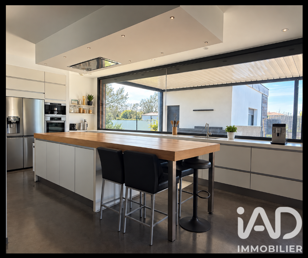 Vente Maison Vente Maison d'architecte 7 pièces Lavernose-lacasse