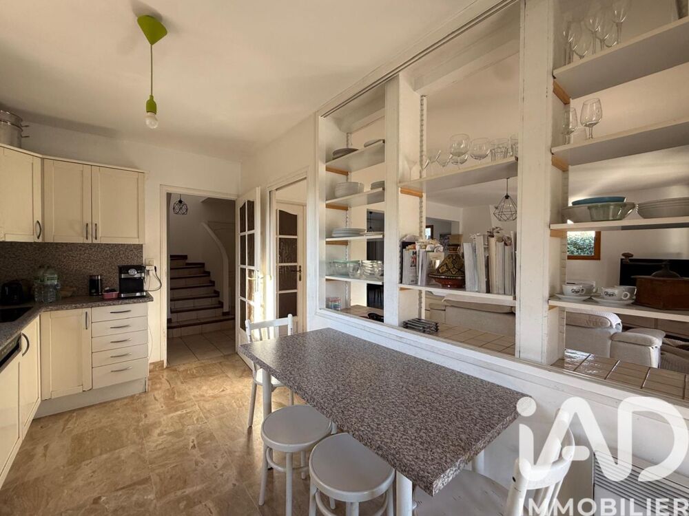 � vendre  Maison Carqueiranne (83320)