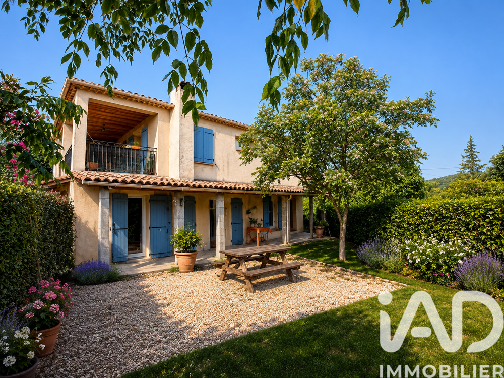 Vente Maison de village 9 pièces