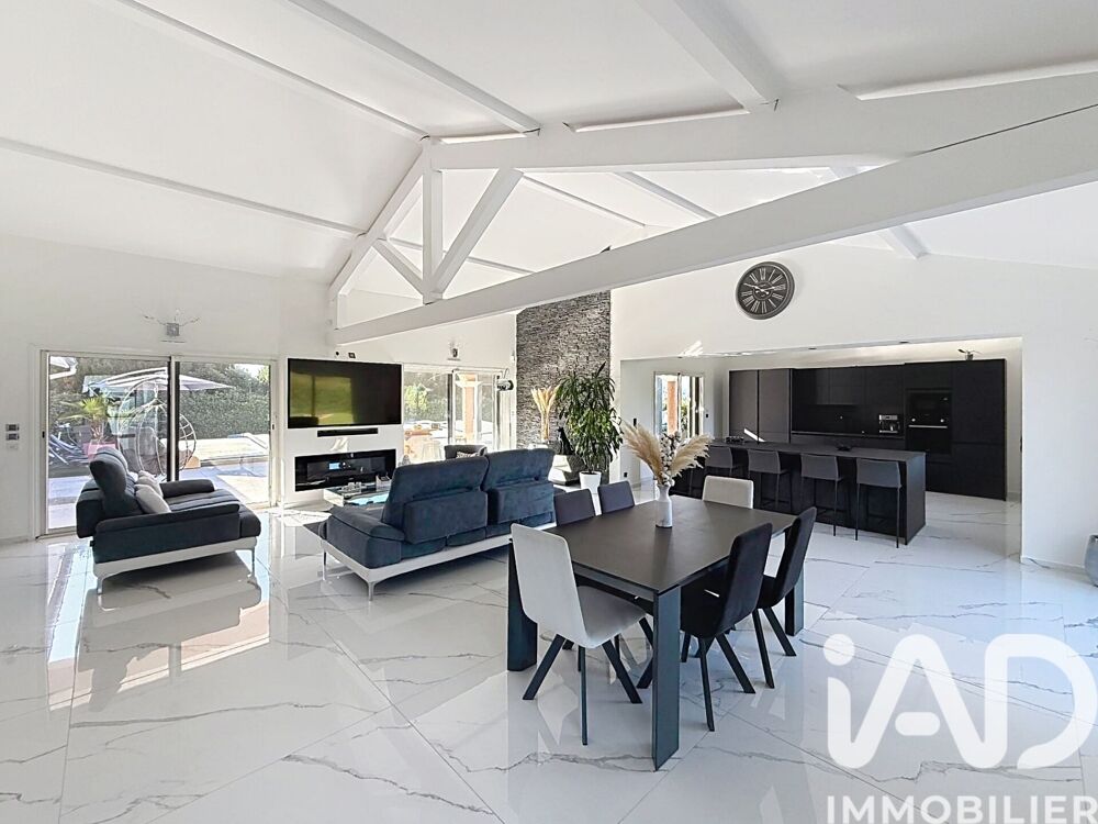 à vendre  Maison Feurs (42110)