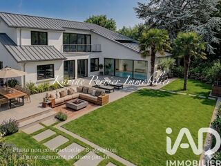  Maison à vendre 9 pièces 330 m²