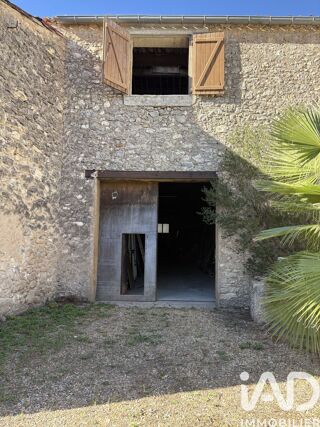 Parking / Garage à vendre 400 m²