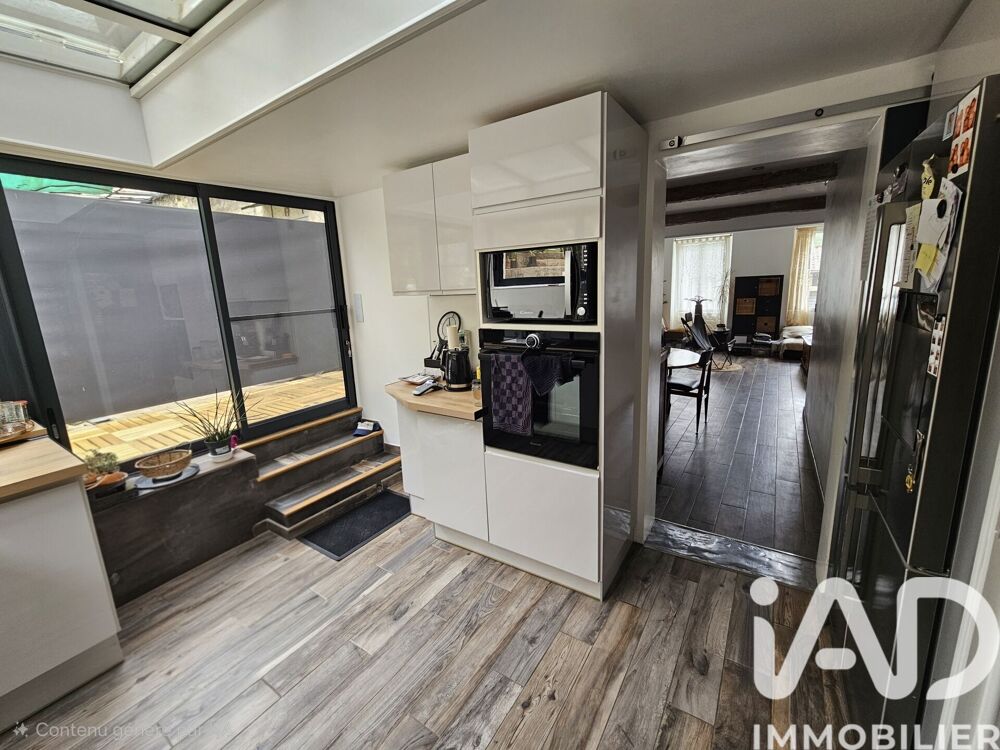 location Maison - 5 pièce(s) - 120 m² Méounes-lès-Montrieux (83136)