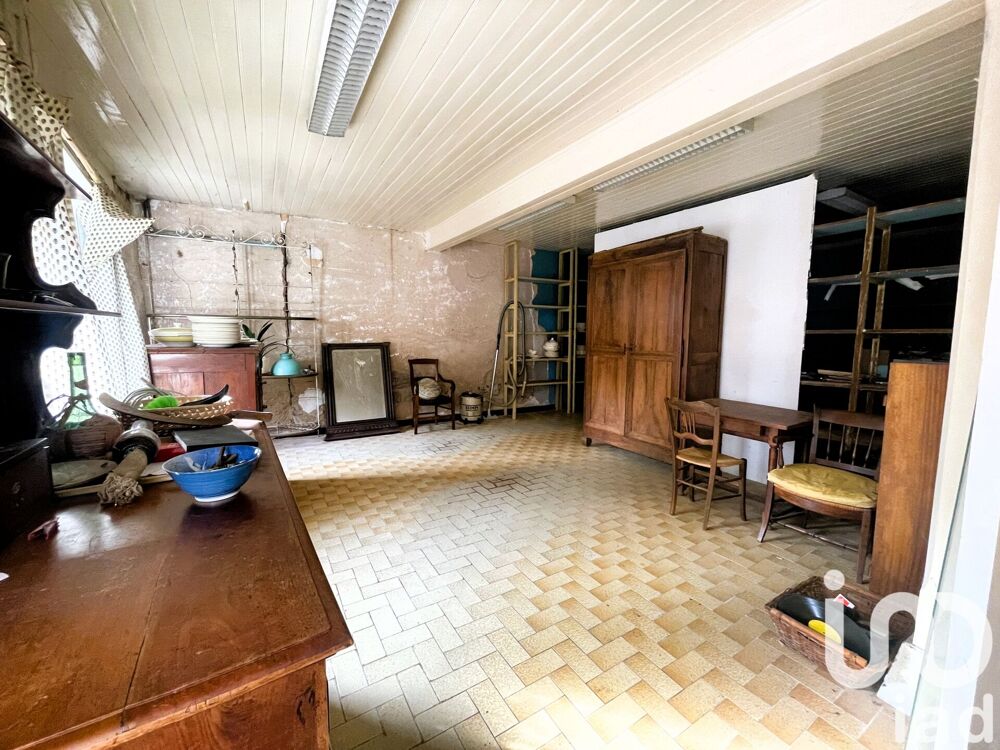 Vente Maison Vente Maison de village 7 pièces Ussac