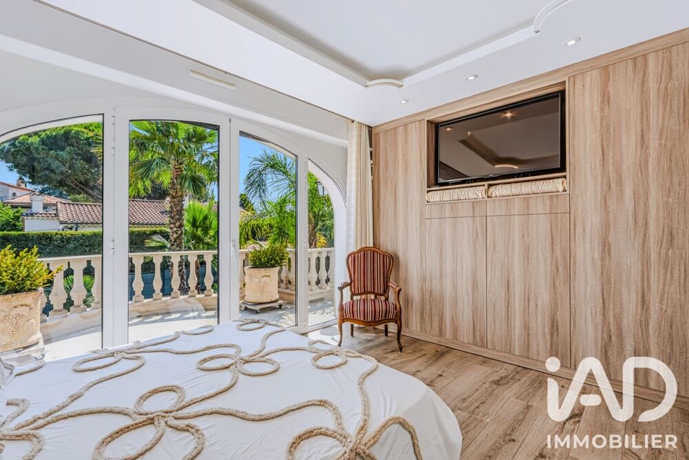 Vente Maison Vente Maison/villa 7 pièces Mandelieu-la-napoule