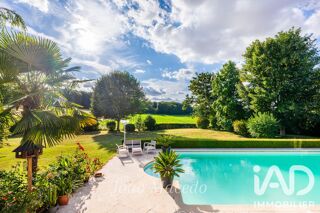  Maison à vendre 9 pièces 267 m²