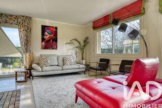  Maison à louer 9 pièces 250 m²