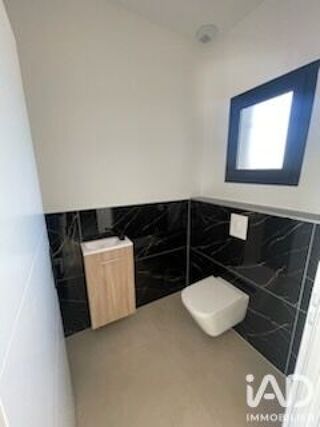  Maison 4 pièces 122 m² Saint-Étienne-de-fontbellon