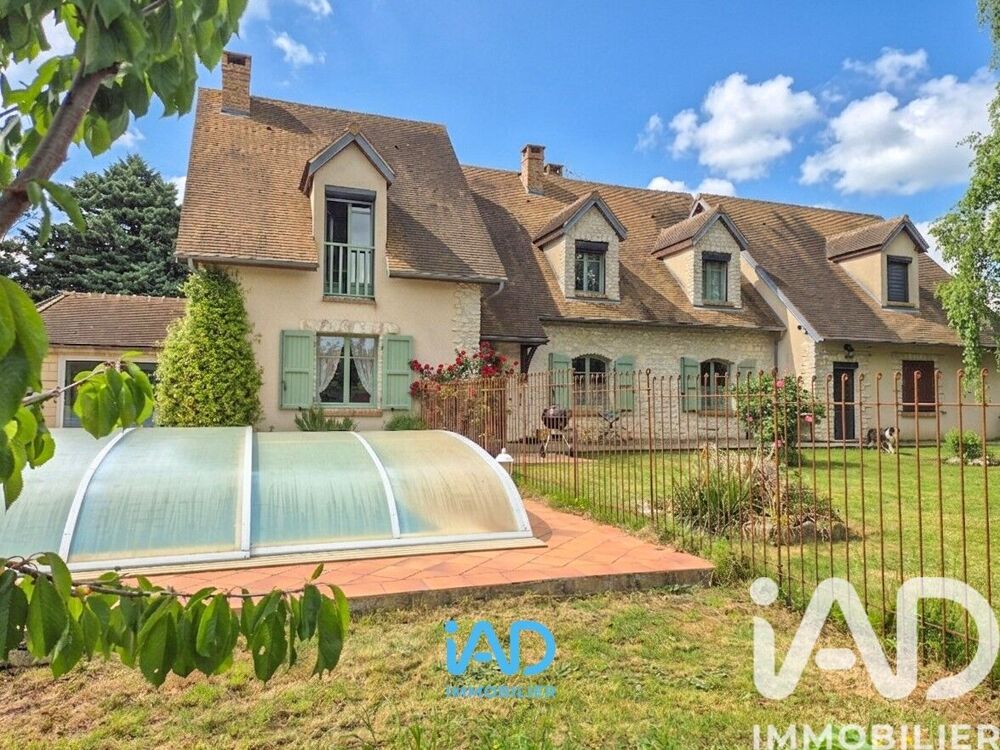Maison 9 pièces 237 m² · à Perdreauville · 237 m² · 565 000 €