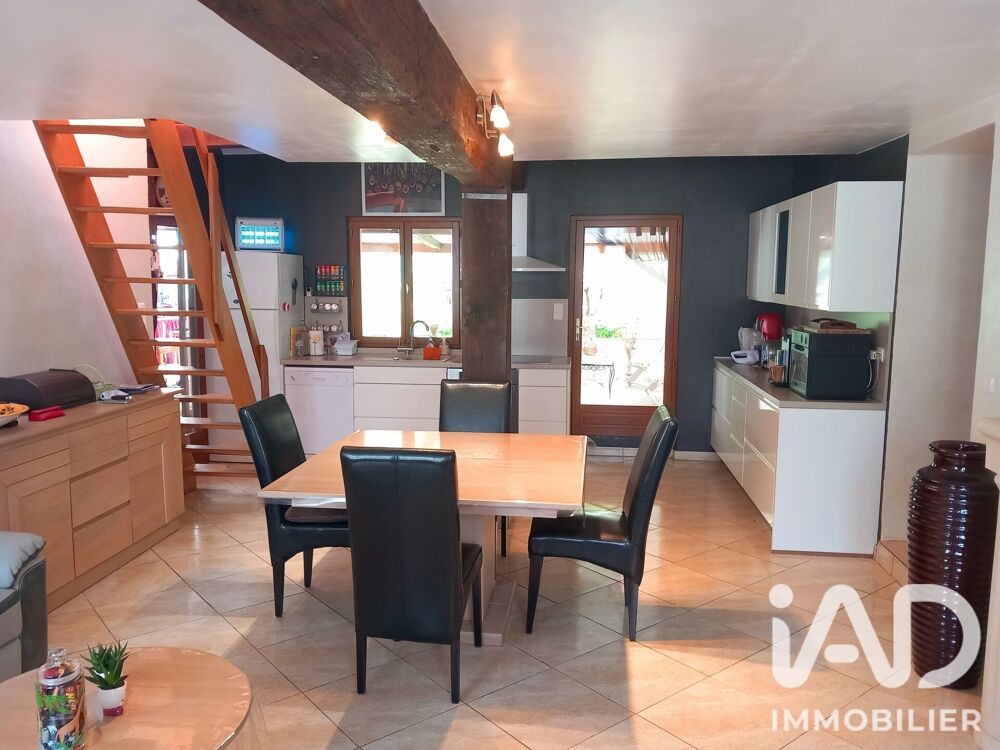 Vente Maison de village 8 pièces