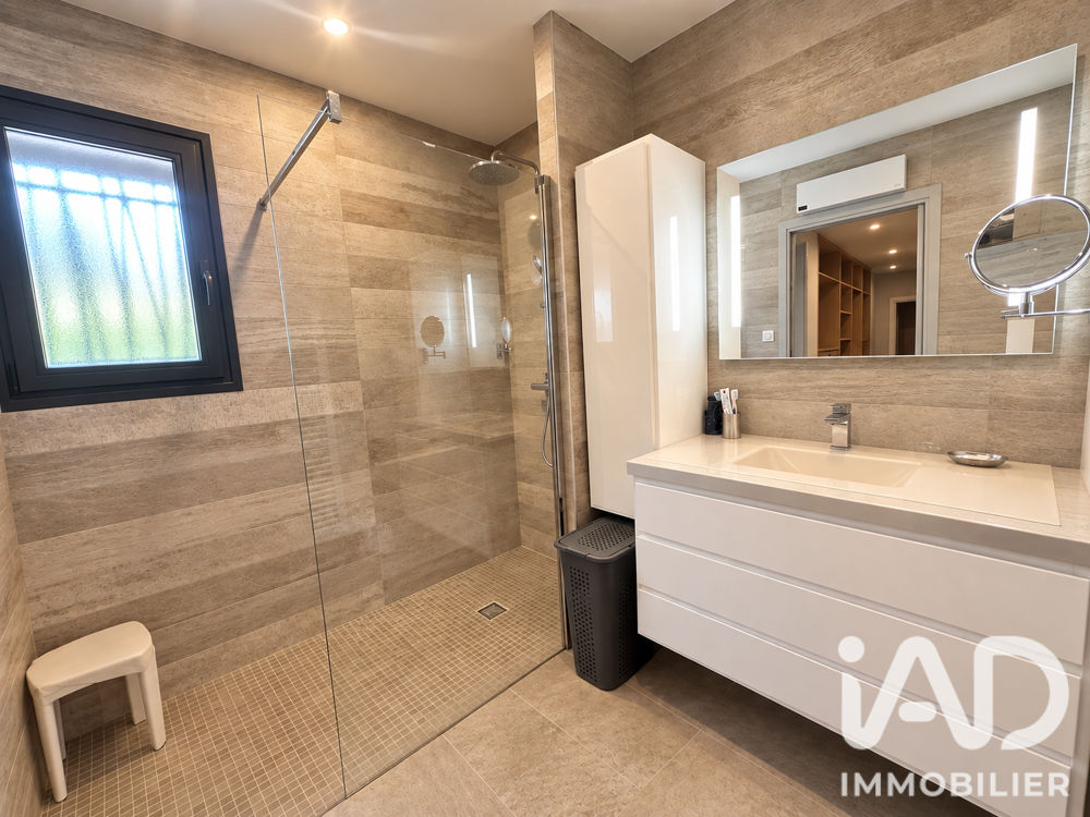 à vendre  Maison Saint-Maximin-la-Sainte-Baume (83470)