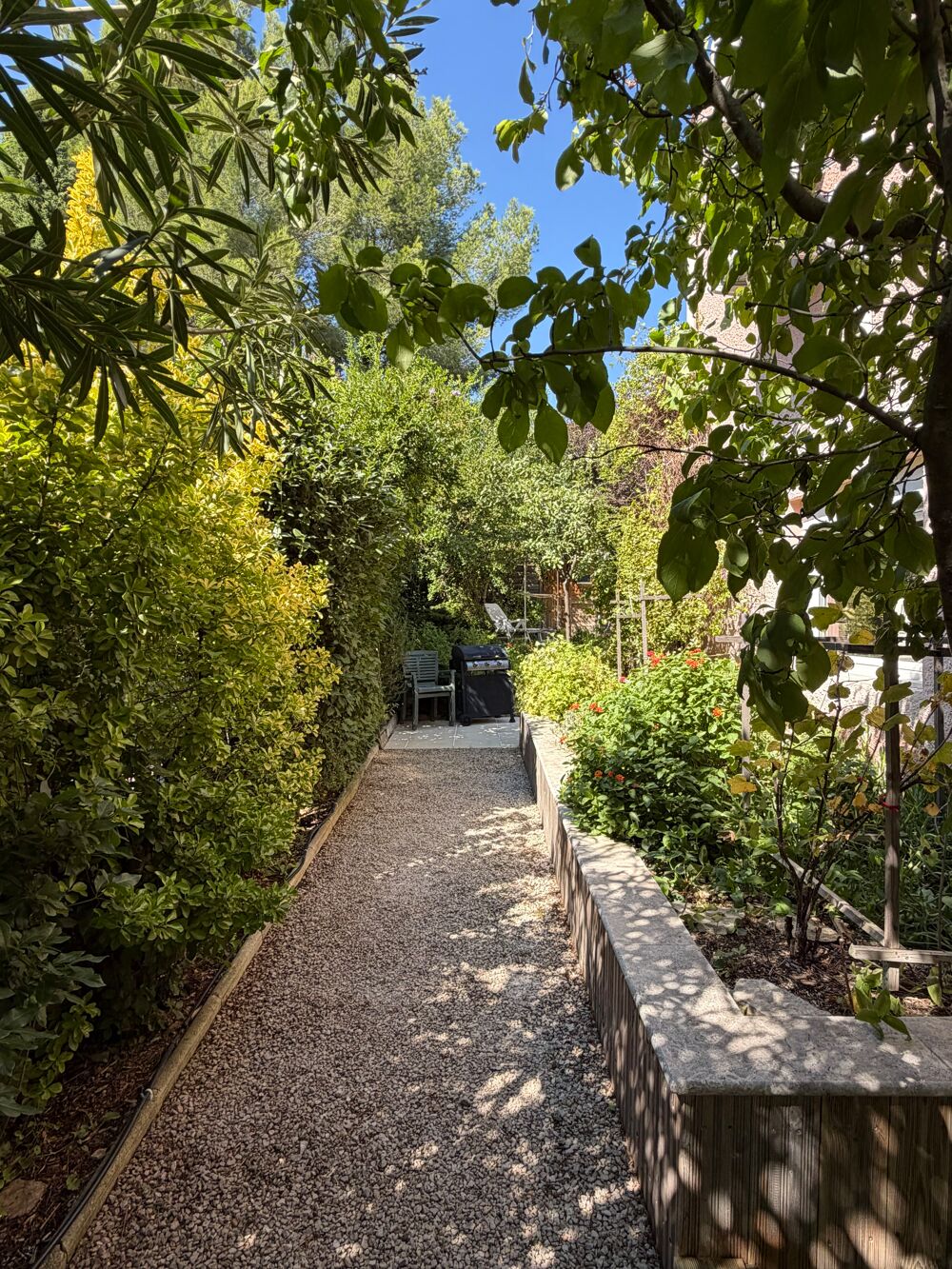 EXCLUSIVITÉ - 4 chambres + piscine Hautes Viougues