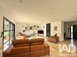  Maison à vendre 6 pièces 195 m²