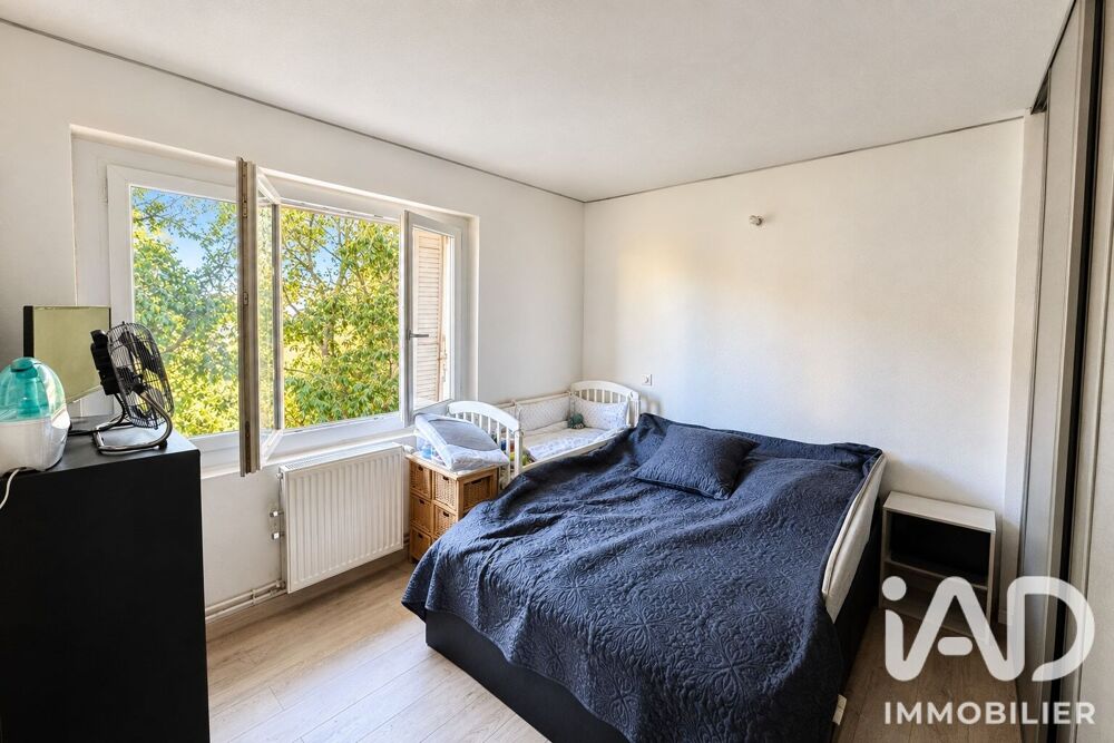 Vente Maison Vente Maison/villa 5 pièces Nîmes
