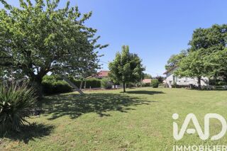  Terrain à vendre 589 m²
